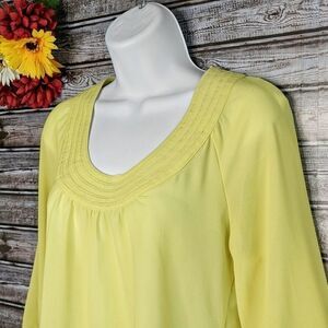 3/15 Banana Republic Yellow Scallop Scoop Neck Top